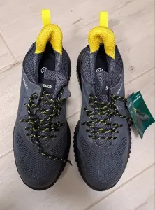 Кроссовки серые для электриков с железными носами, р.47, новые из Литвы