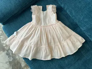 Нарядное платье