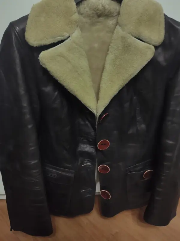 Куртка кожаная