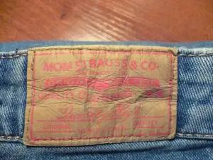 Джинсы МОМ для девочки