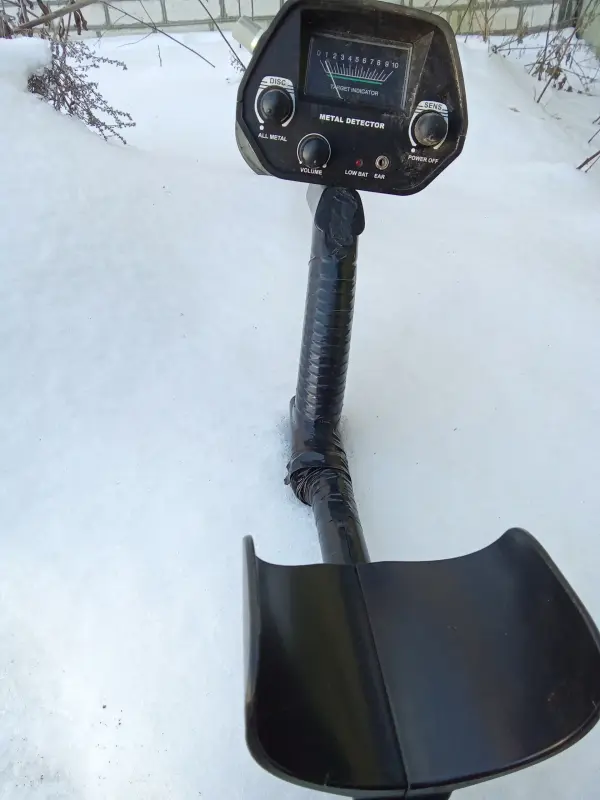 Продам металлоискатель