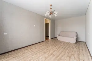 Продам2-комнатную квартиру в Минске , ул. Чкалова 23/2