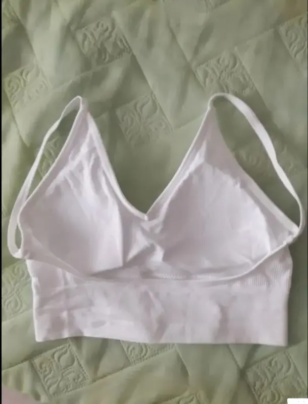 Женское белье - Женский бесшовный топ-бралетт - Вся Беларусь - Фото 2 Женский бесшовный топ-бралетт - Вся Беларусь - 237405 - Доска объявлений Kupika.by - Фото 2