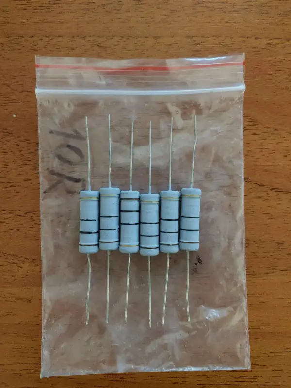 Резисторы 5W 10R 6шт