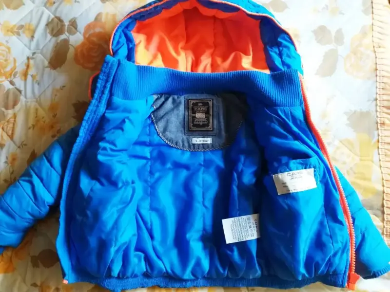 Одежда для мальчиков - Куртка голубая с оранжевыми вставками на 1.5-2.5г, толстый утеплитель - Вся Беларусь - Фото 3 Куртка голубая с оранжевыми вставками на 1.5-2.5г, толстый утеплитель - Вся Беларусь - 237412 - Доска объявлений Kupika.by - Фото 3
