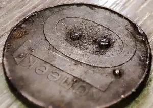 10 копеек 2009 РБ Наплывы и вздутия плакировок