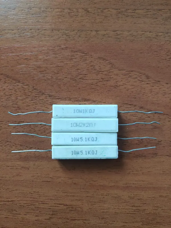 Резисторы 10W 4шт