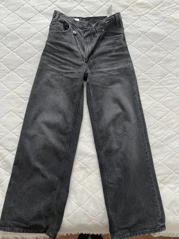 Джинсы женские ZARA