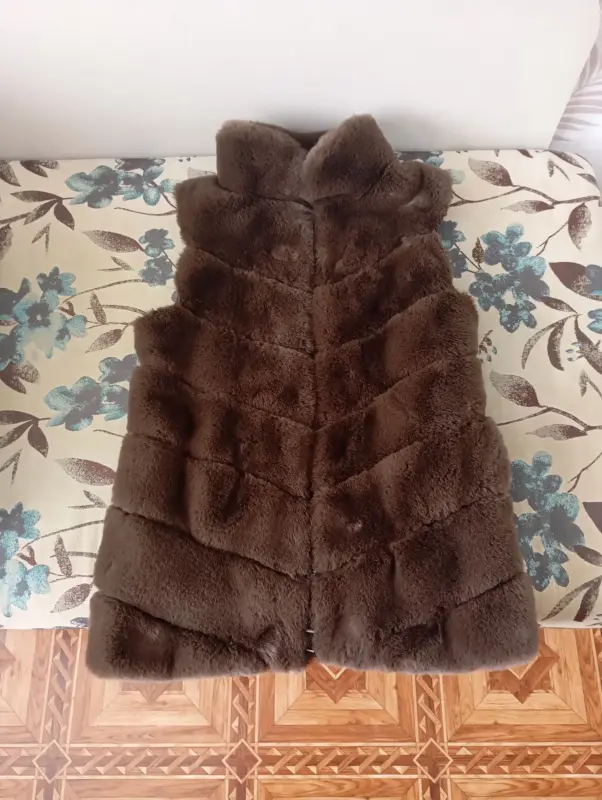 Женская верхняя одежда - Шуба -жилетка - Вся Беларусь Шуба -жилетка - Вся Беларусь - 237795 - Доска объявлений Kupika.by