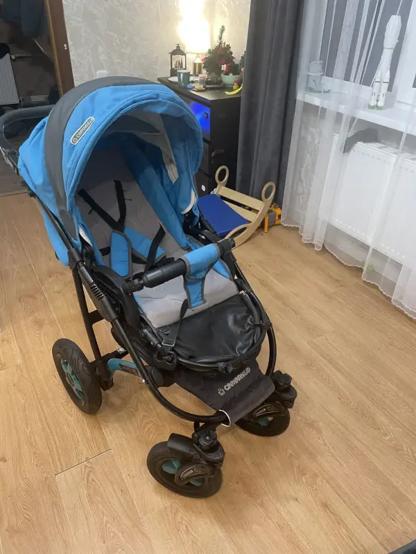 Детская коляска