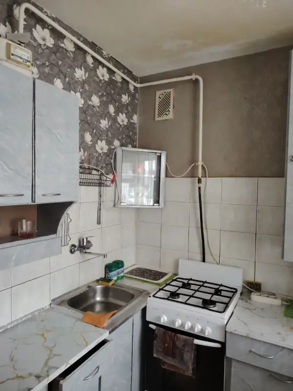 Продаётся 3=х комнатная квартира 54.4 м. кв. г. Белоозёрск.