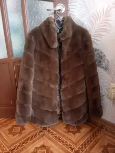Шуба -жилетка