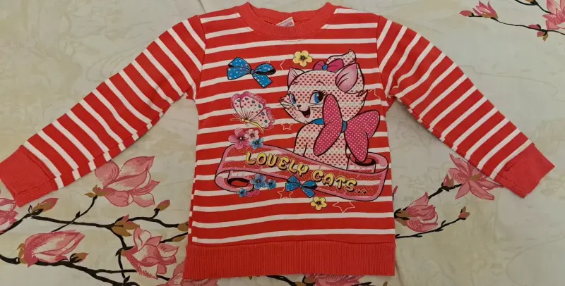 Кофты на девочку 4-5лет, б.у-3шт - Вся Беларусь - 236629 - Доска объявлений Kupika.by - Фото 3