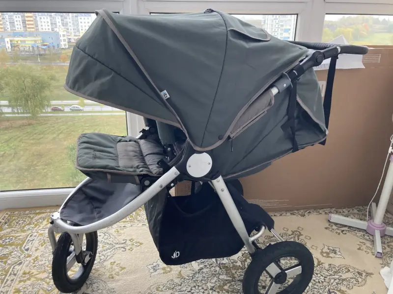 Детская коляска