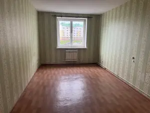 Купить 3-ех комнатную квартиру в городе Мядель