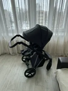 Детская коляска Roan Ivi Volcano