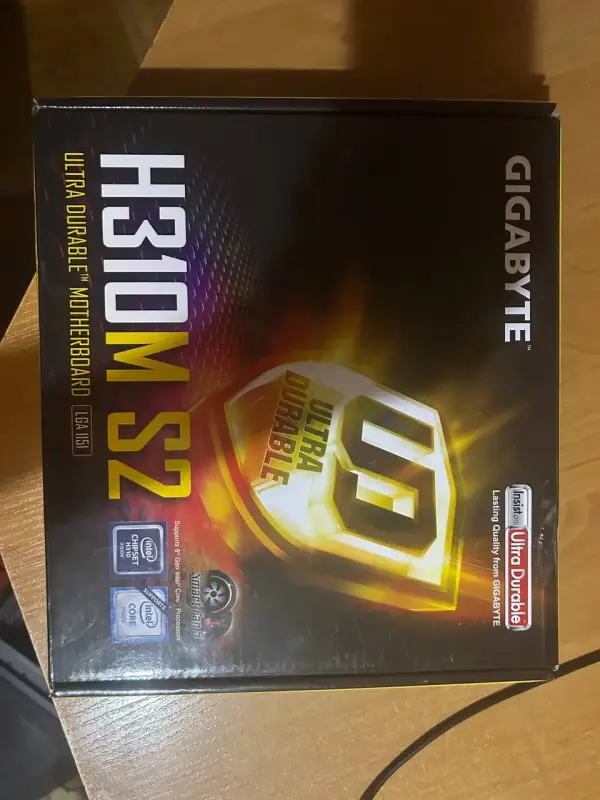 Материнская плата