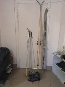 Продам лыжи