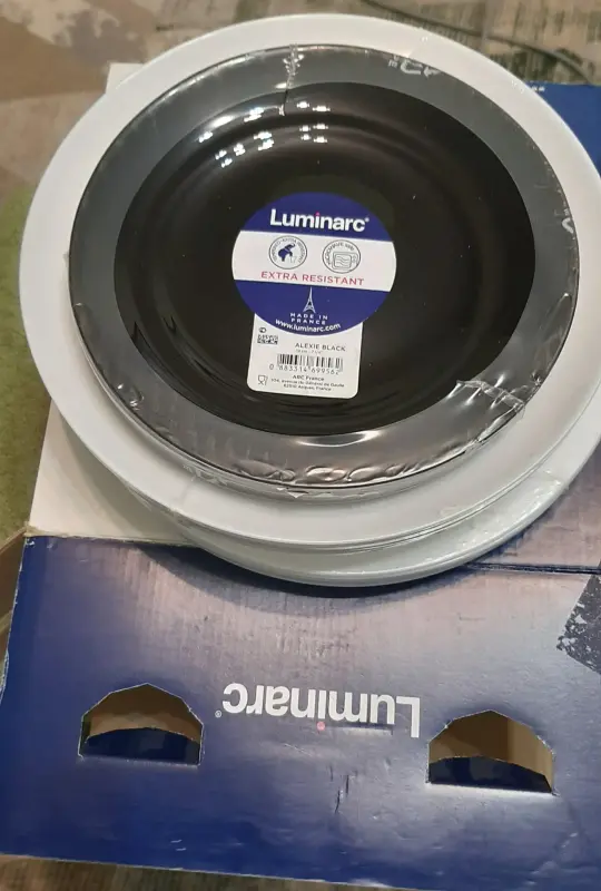 Набор тарелок Luminarc Carine Black/White (Франция, 18 шт.)