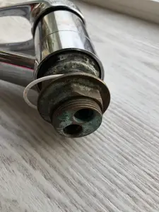 Смеситель для Раковины Ledeme б/у