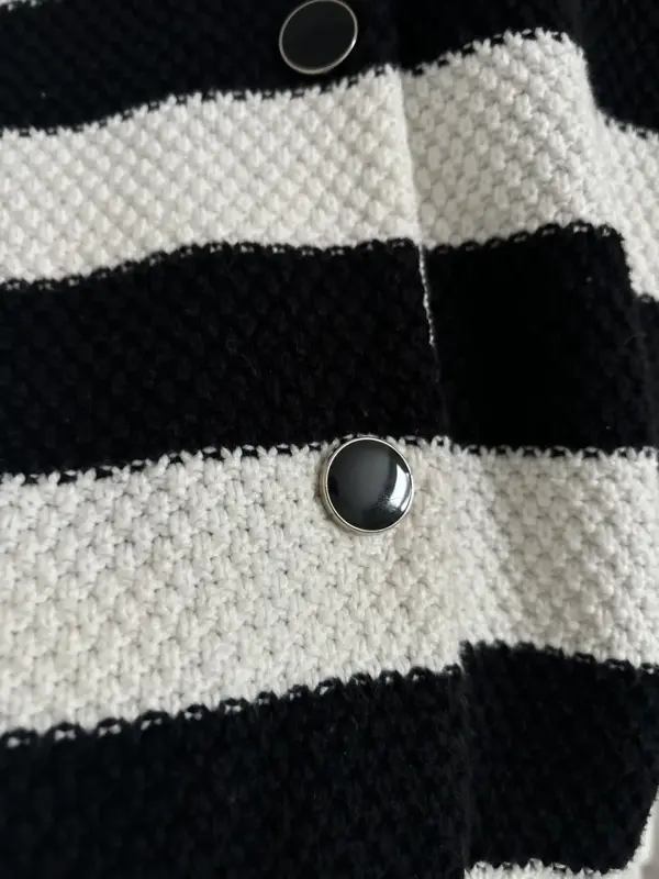 Кардиган Ostin s/m в стиле шанель - Вся Беларусь - 236520 - Доска объявлений Kupika.by - Фото 4