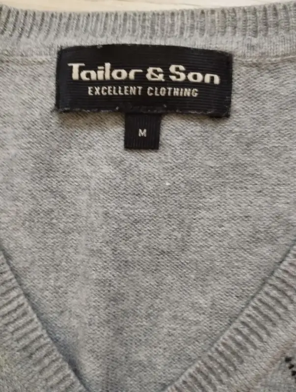 Мужские жилеты - Жилетка р-р 48-50(М) - Вся Беларусь - Фото 4 Жилетка р-р 48-50(М) - Вся Беларусь - 235938 - Доска объявлений Kupika.by - Фото 4