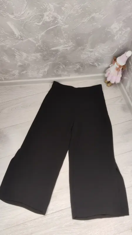 Женские джинсы, брюки - Zara Широкие Брюки / Кюлоты - Вся Беларусь - Фото 3 Zara Широкие Брюки / Кюлоты - Вся Беларусь - 238014 - Доска объявлений Kupika.by - Фото 3