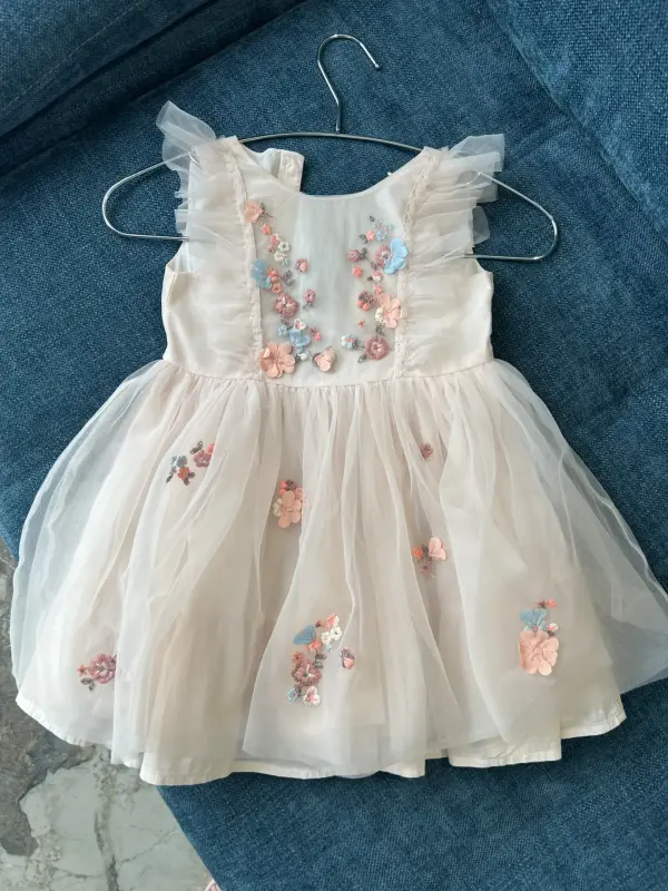 Нарядное платье