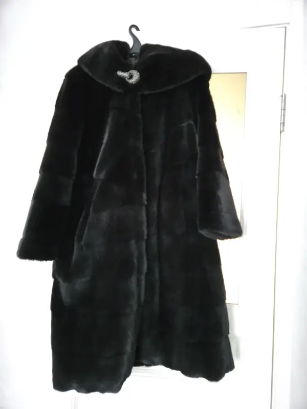 Шуба под норку экомех 46-48 Pofaa - Жлобин - 235443 - Доска объявлений Kupika.by - Фото 10