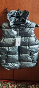 Жилетка - пуховик