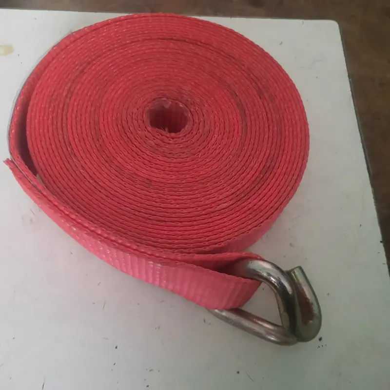 Трос буксировочный