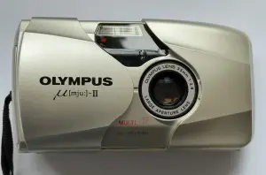 Пленочный фотоаппарат