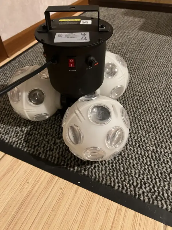 Прожектор сценический Acme LED-2573