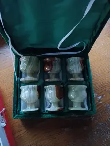 Наборы рюмок из оникса