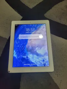 Планшет Apple