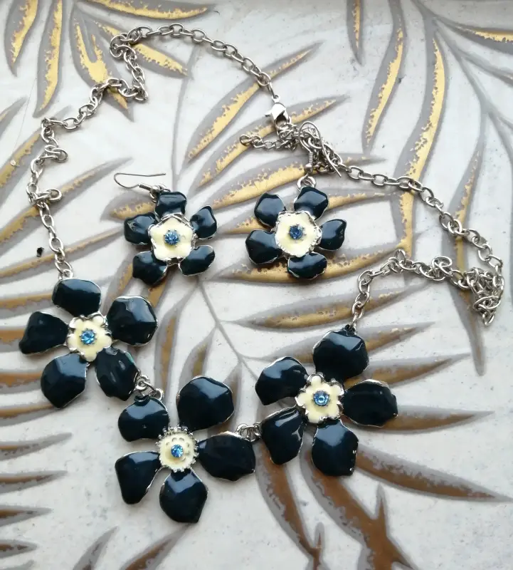 Набор украшений колье + серьги