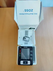 Продам тонометр автоматический на запястье