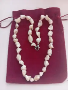 Бусы женские