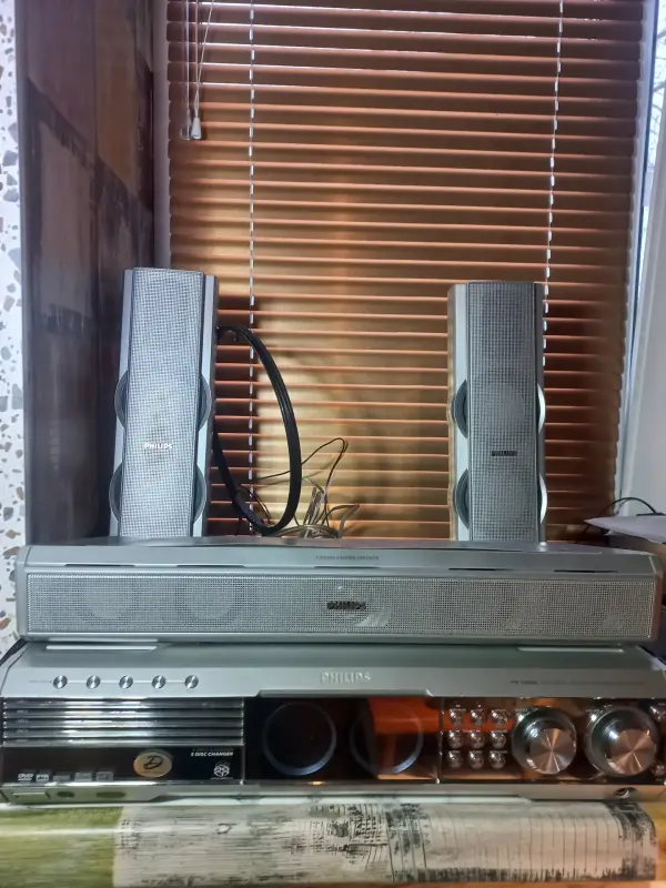 Филипс домашний кинотеатр