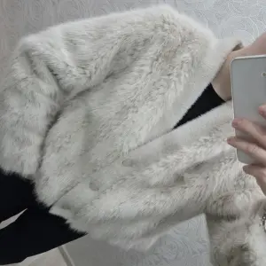 Кардиган RINO&PELLE, Нидерланды