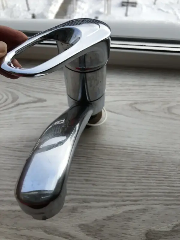 Смеситель для Раковины Ledeme б/у