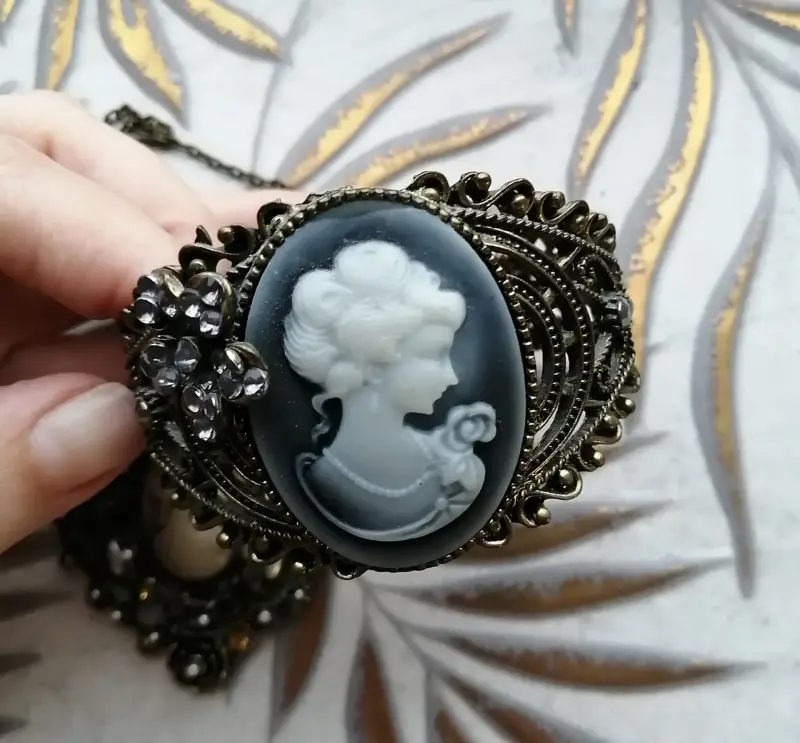 Комплект в стиле винтаж браслет + колье + брошь - Вся Беларусь - 237671 - Доска объявлений Kupika.by - Фото 9