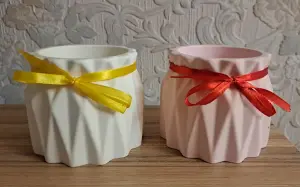 Ваза-кашпо, новая, ручная работа из гипса