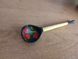 Деревянная чаша и ложека