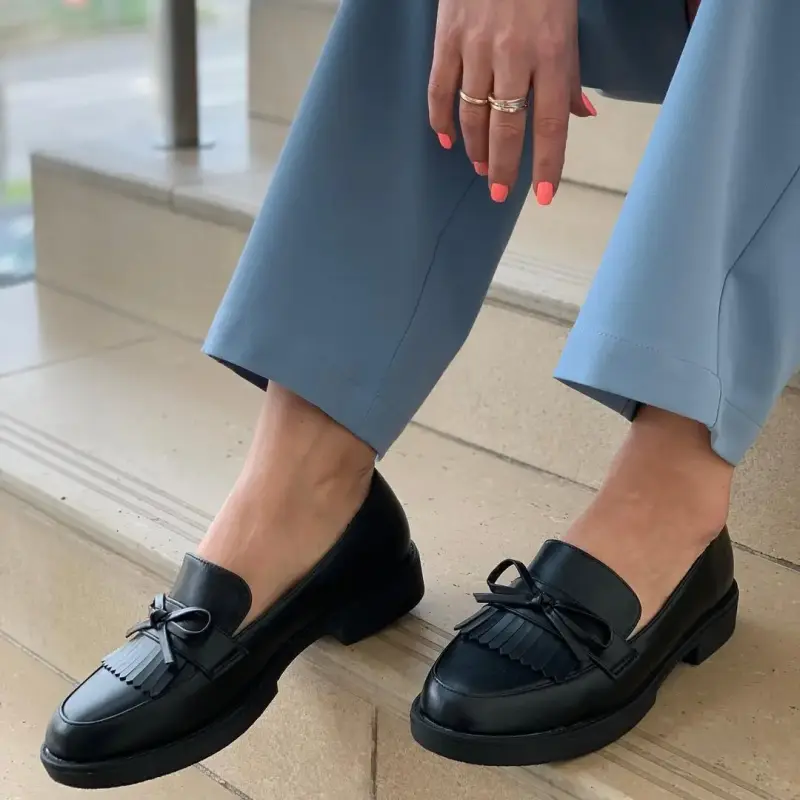 Элегантные туфли-лоферы чёрного цвета, размер 36