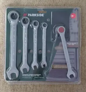 Набор комбинированных трещоточных ключей PARKSIDE