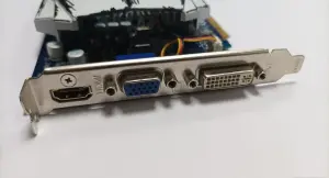Видеокарта  Gigabyte GeForce GT 220 1024MB DDR3