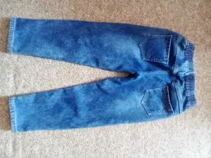 Джинсы для девочки