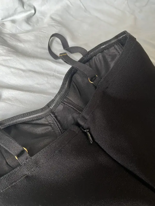 Платья, сарафаны - Вечернее женское черное платье на бретельках - Вся Беларусь - Фото 3 Вечернее женское черное платье на бретельках - Вся Беларусь - 237355 - Доска объявлений Kupika.by - Фото 3