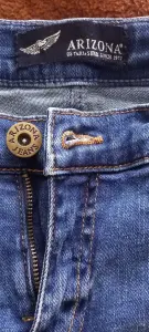 Джинсы женские